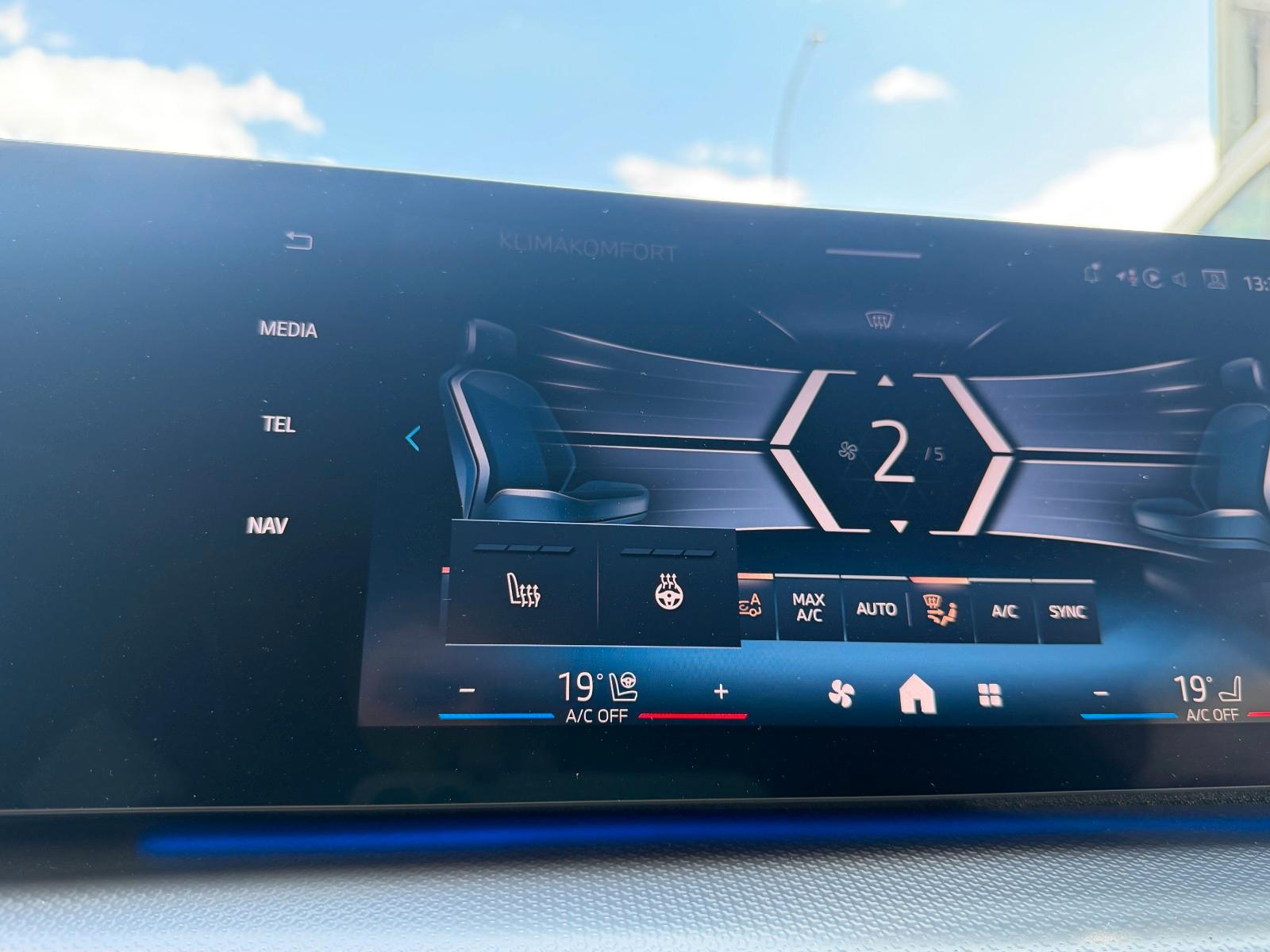 BMW X1 sDrive20i M SportPRO AHK Pano HuD ACC H&K 360, миниатюра 28