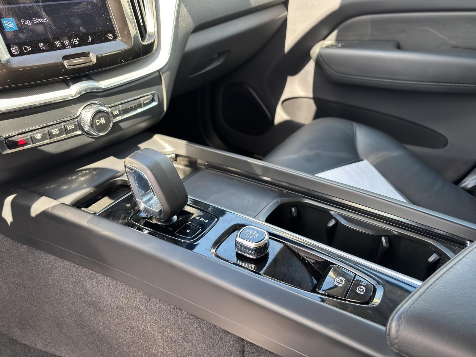 Volvo XC 60 Core