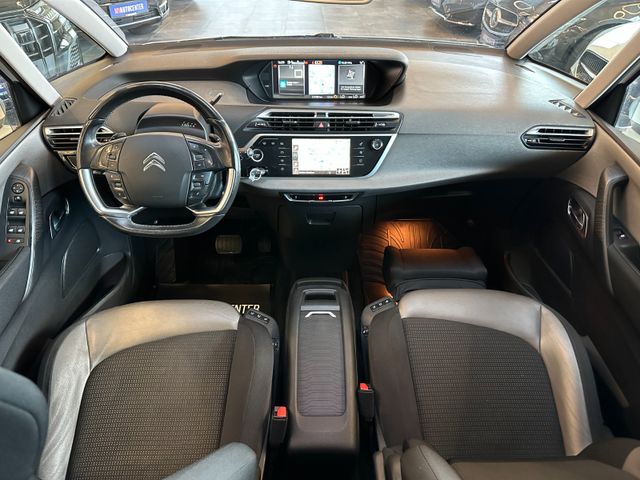 MYAUTOCENTER – Gebraucht- und Jahreswagen mit Werkstattservice in Pfaffenhofen Citroën C4 *KEYLESS*MASSAGE*TEMPO*NAVI*