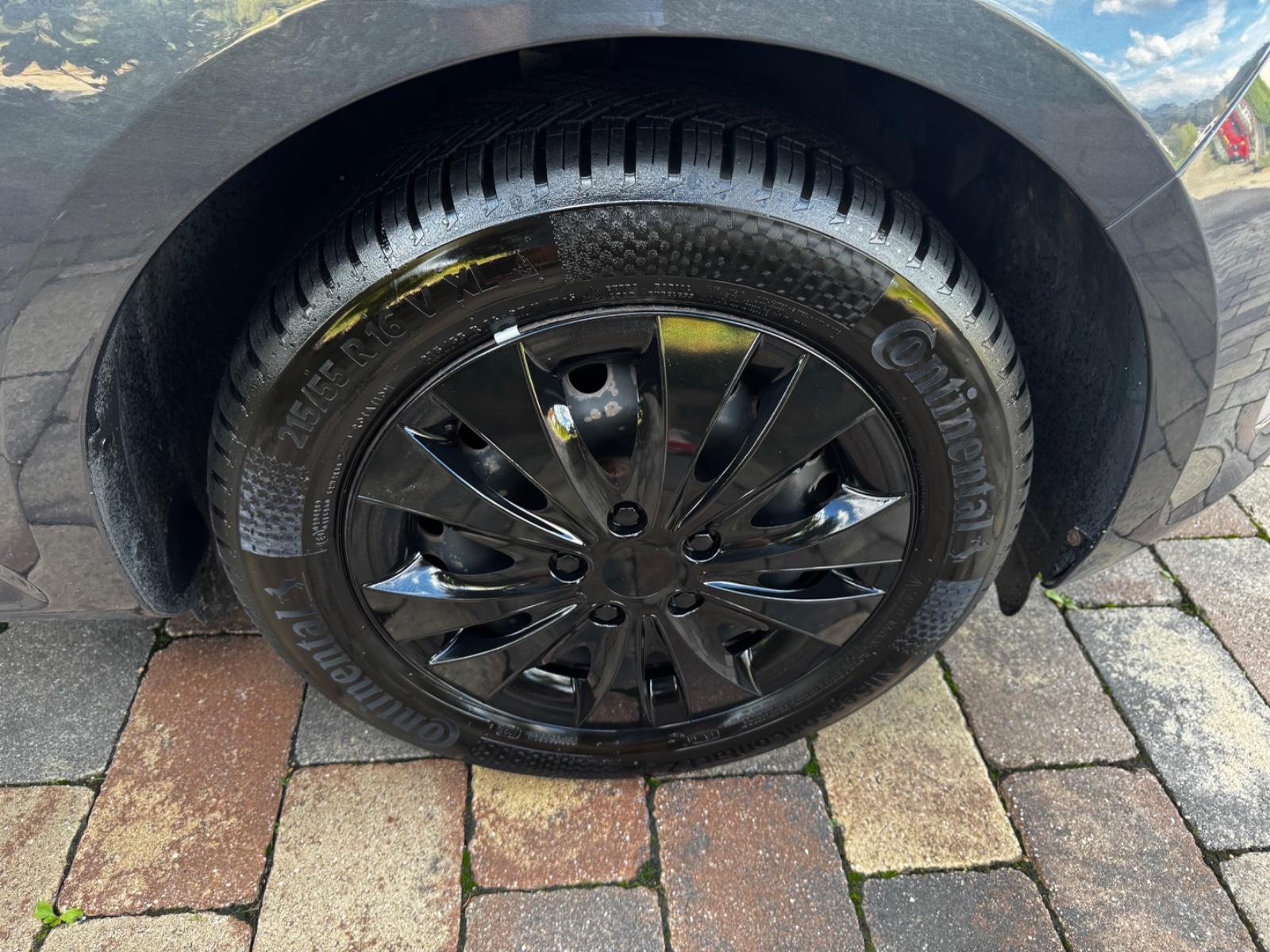 Ford Mondeo 2010 — photo 28