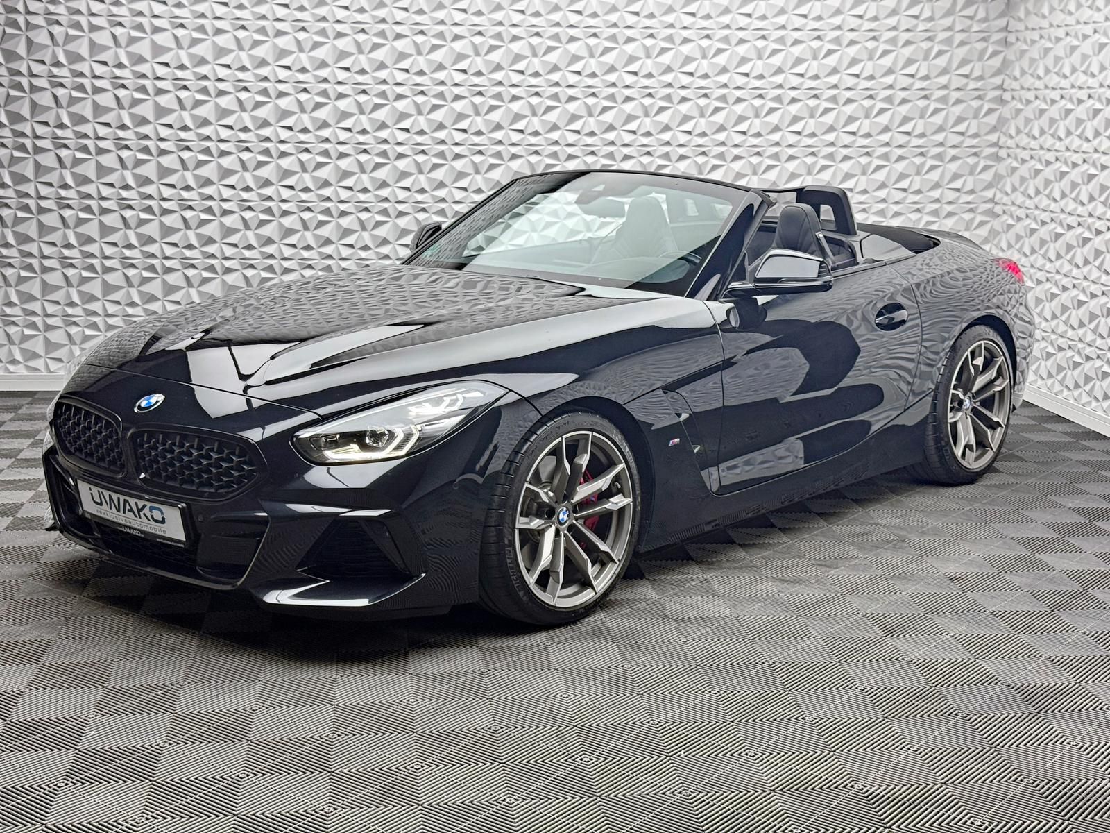 Fahrzeugabbildung BMW M40i M-PERFORMANCE/ACC/H&K/HUD/LIVE/DA+/RCAM/KEY