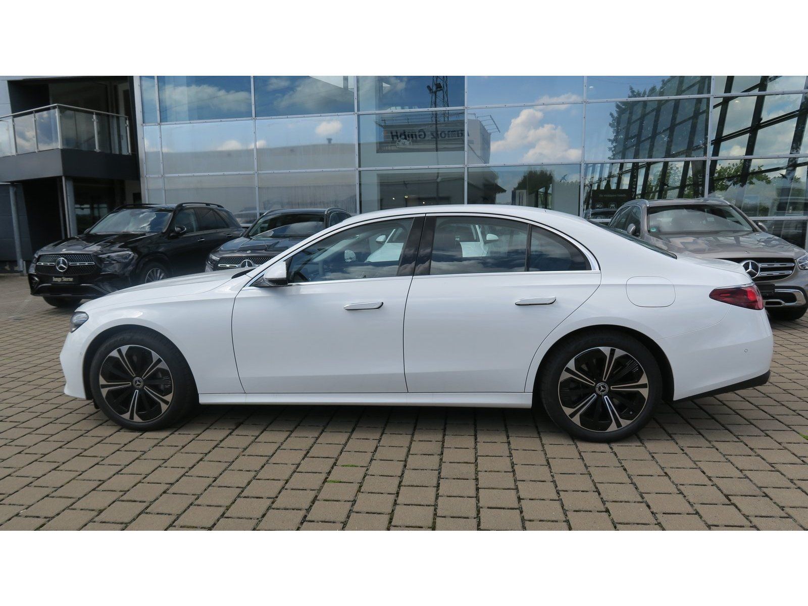Mercedes-Benz E 300 de 4M Avantgarde Technik-Paket AHK Sitzkli foto 3