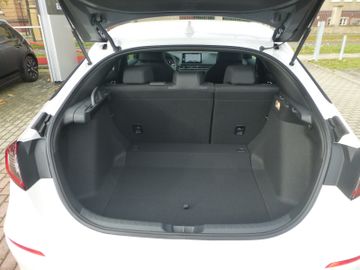 Honda Civic e:HEV 2,0 i-MMD Hybrid Sport