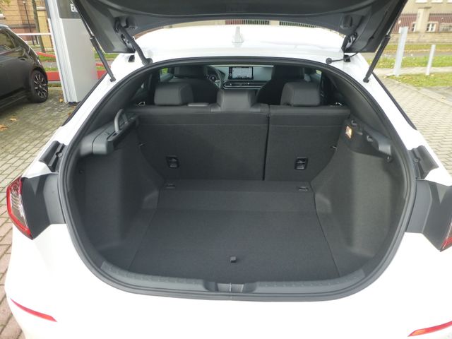 Honda Civic e:HEV 2,0 i-MMD Hybrid Sport