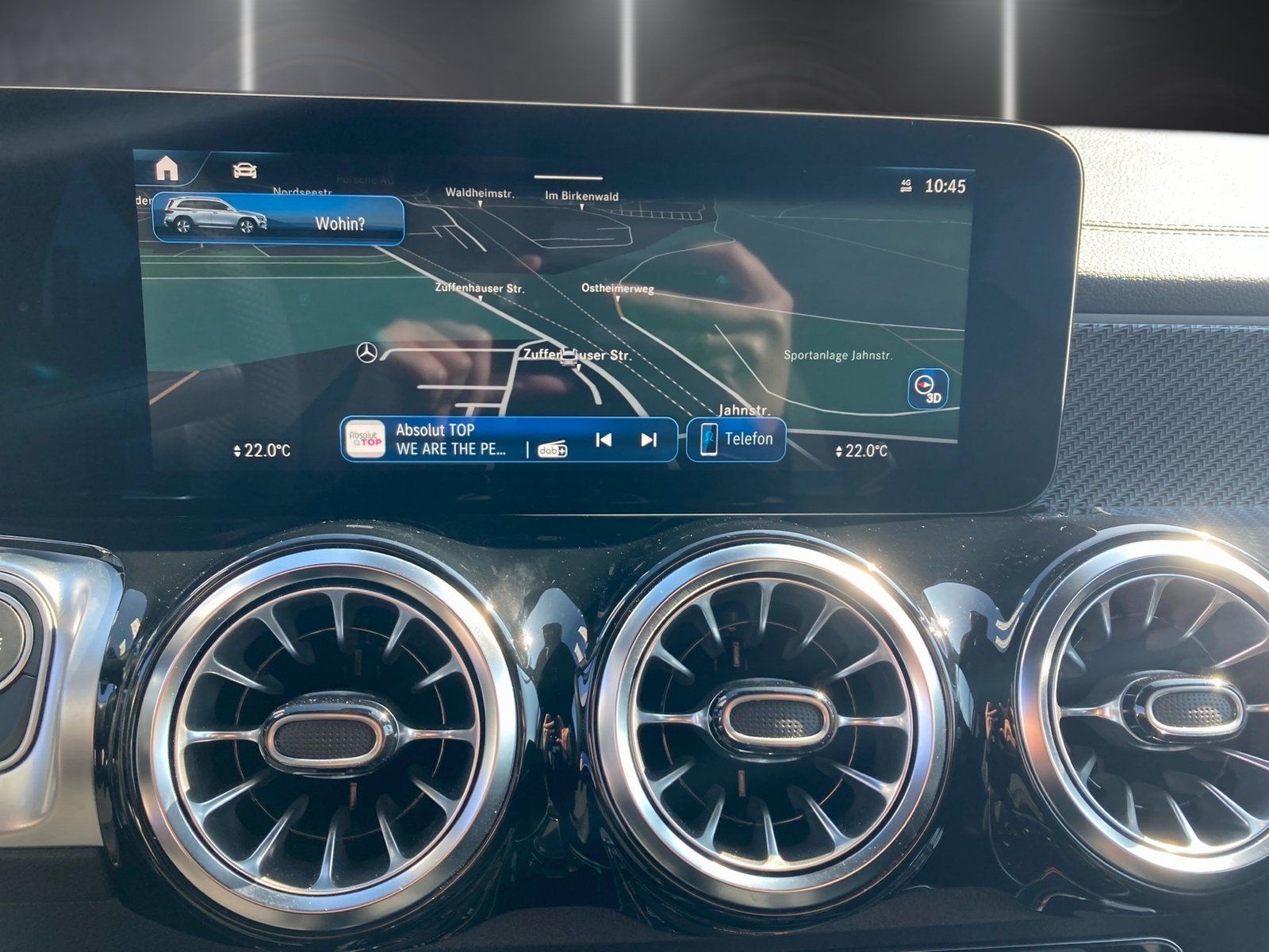 Fahrzeugabbildung Mercedes-Benz GLB 220 d 4M AMG*AHK*STDHZG*Leder*Burmester*Beam