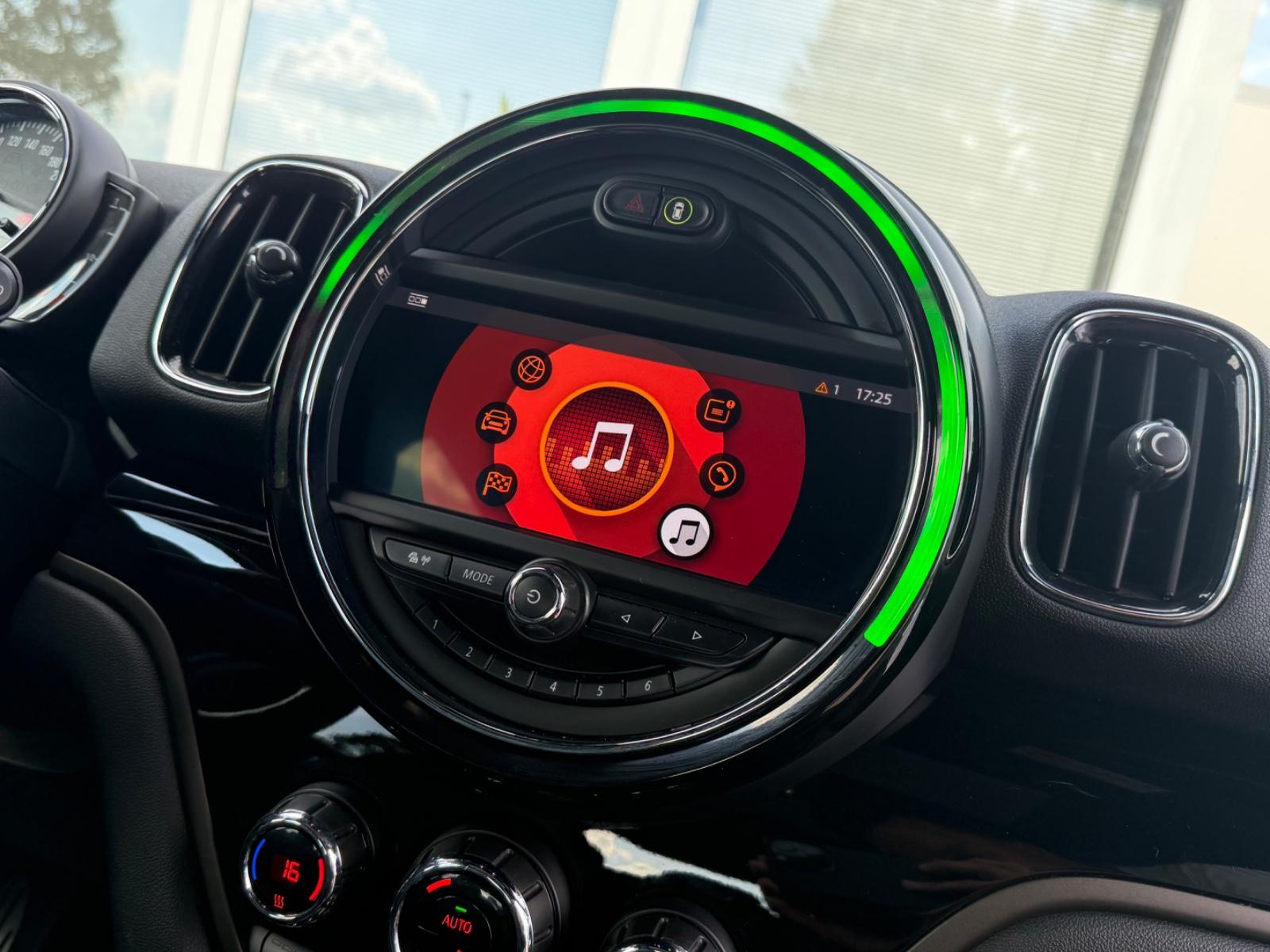 MINI Countryman Cooper SE ALL4 JCW*LED*Navi*Panorama*