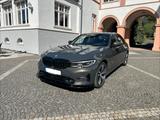 BMW 330e Sport Line Dravitgrau Laser HUD HK Voll