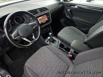 Volkswagen Tiguan - 10