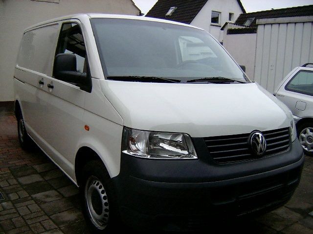 Volkswagen T5  Euro 5 AHK2500kg