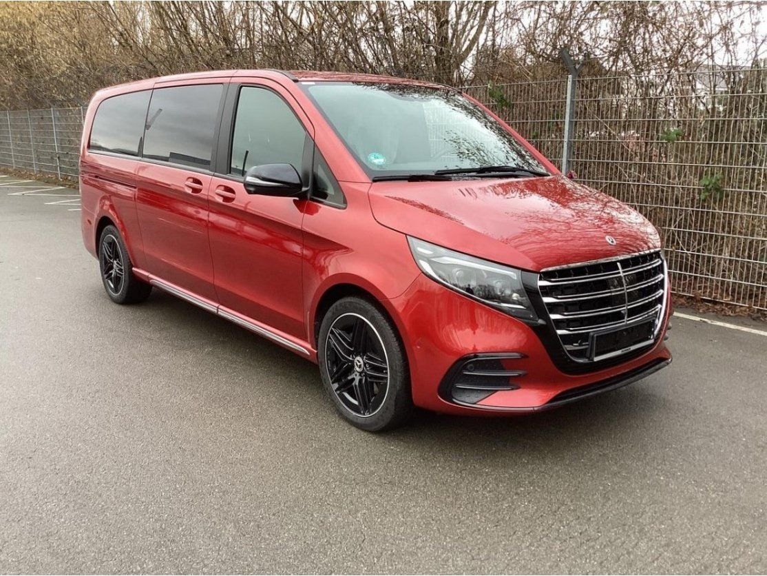 Fahrzeugabbildung Mercedes-Benz V250d 4M XL EXCLUSIVE LuxusSitze AMG Standhz AHK