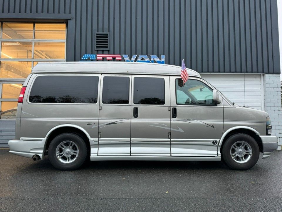 Fahrzeugabbildung Chevrolet Express Chevy Van 5.3 V8 Explorer Limited