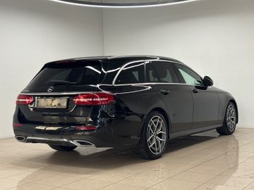 Mercedes E 220 - 6