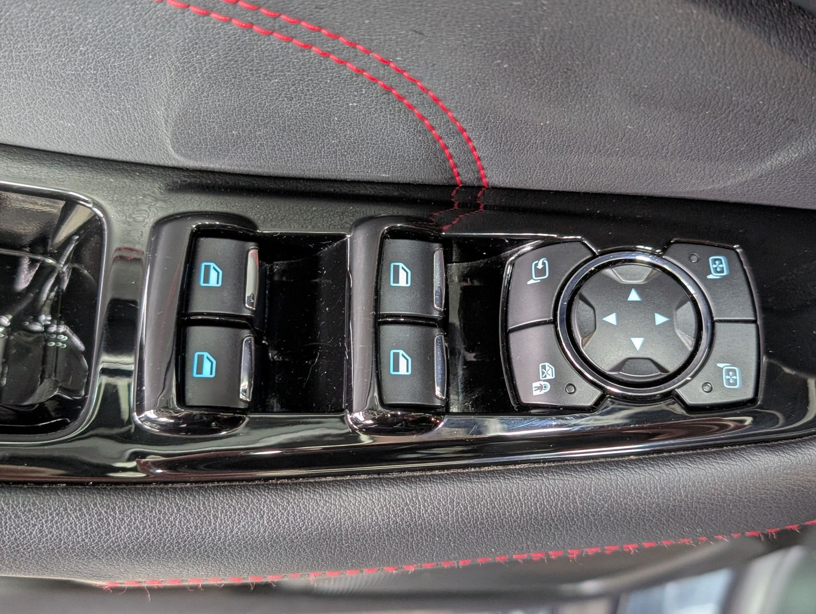 Fahrzeugabbildung Ford S-MAX ST-Line KAM SPORT ACC LED APP AHK MEMO SHZ