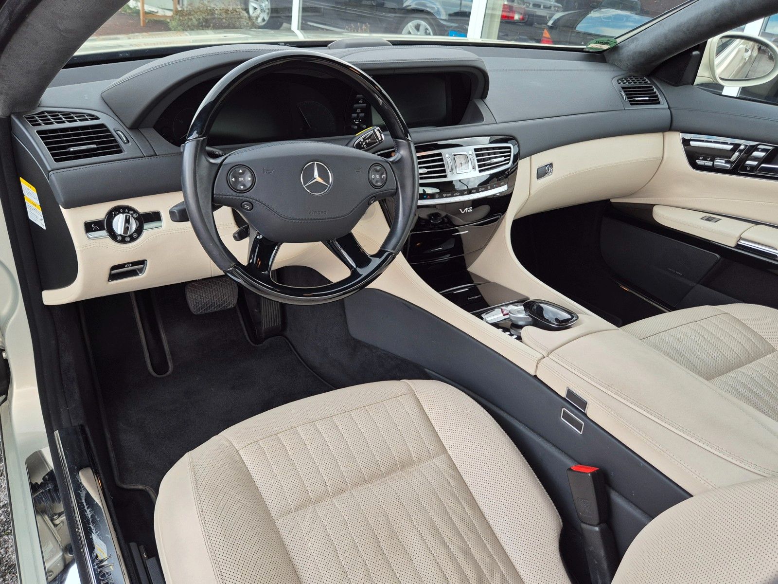 Fahrzeugabbildung Mercedes-Benz CL 600/Designo Interieur+Exterieur/Sammlerzust.