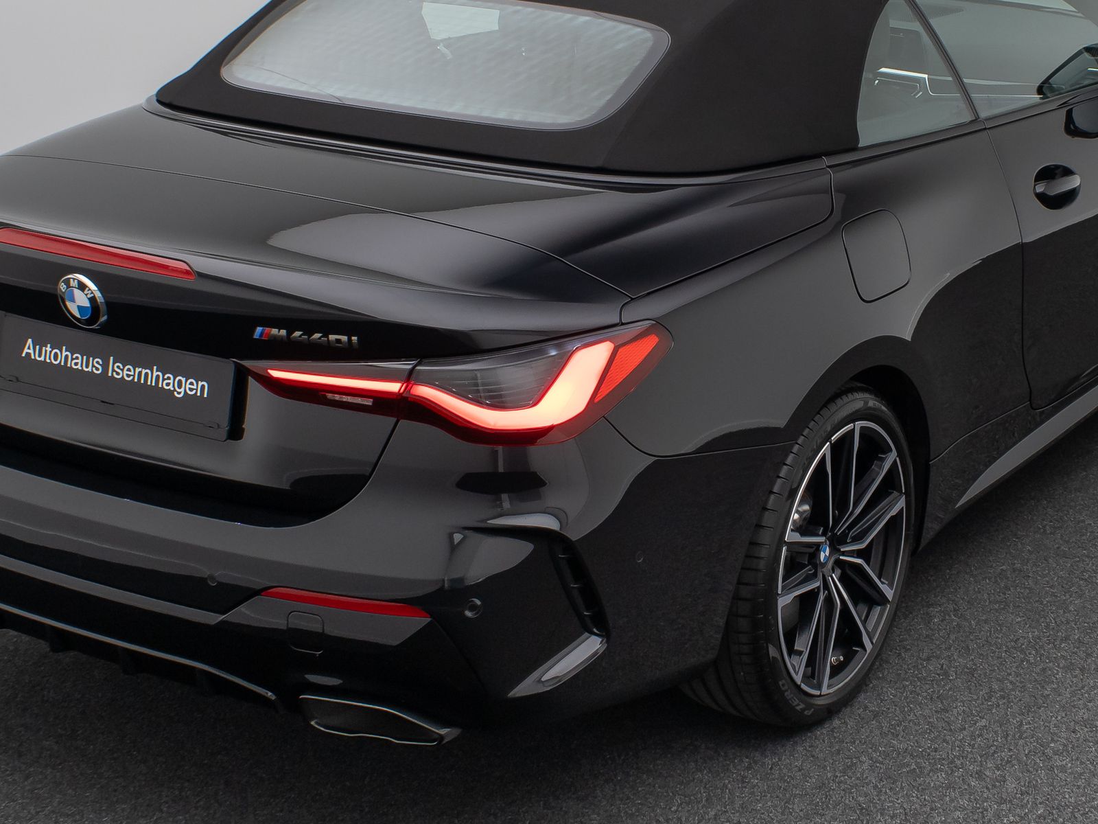 Fahrzeugabbildung BMW M440i xD 360° H/K Komfort HUD DAB Leder 19Zoll