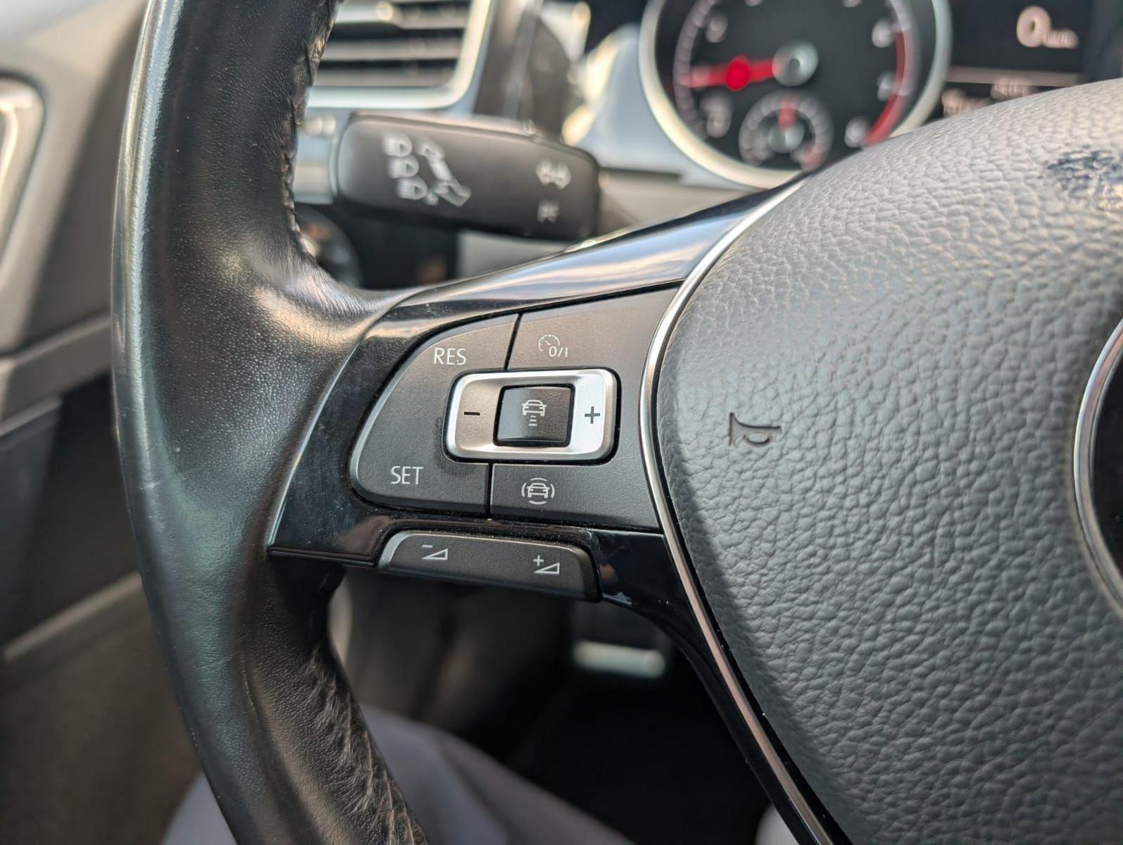 Volkswagen Golf 1.5TSI IQ.DRIVE Navi Beh. Front Kamera Totw, миниатюра 21