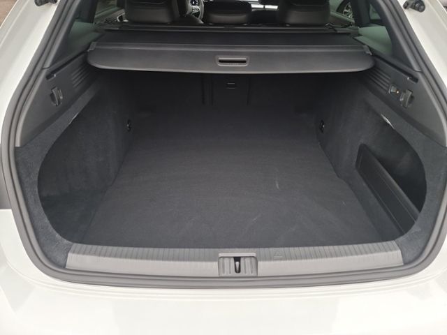 Fahrzeugabbildung Volkswagen Arteon Shootingbrake R-LINE 2,0 TDI 4MOTION HARM