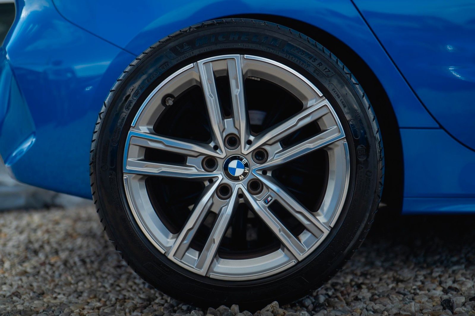 Fahrzeugabbildung BMW 118i M Sport Twin-Turbo Shadow Line *LED*DAB*