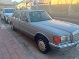 Mercedes-Benz S 300 - graue Mercedes-Benz S 300