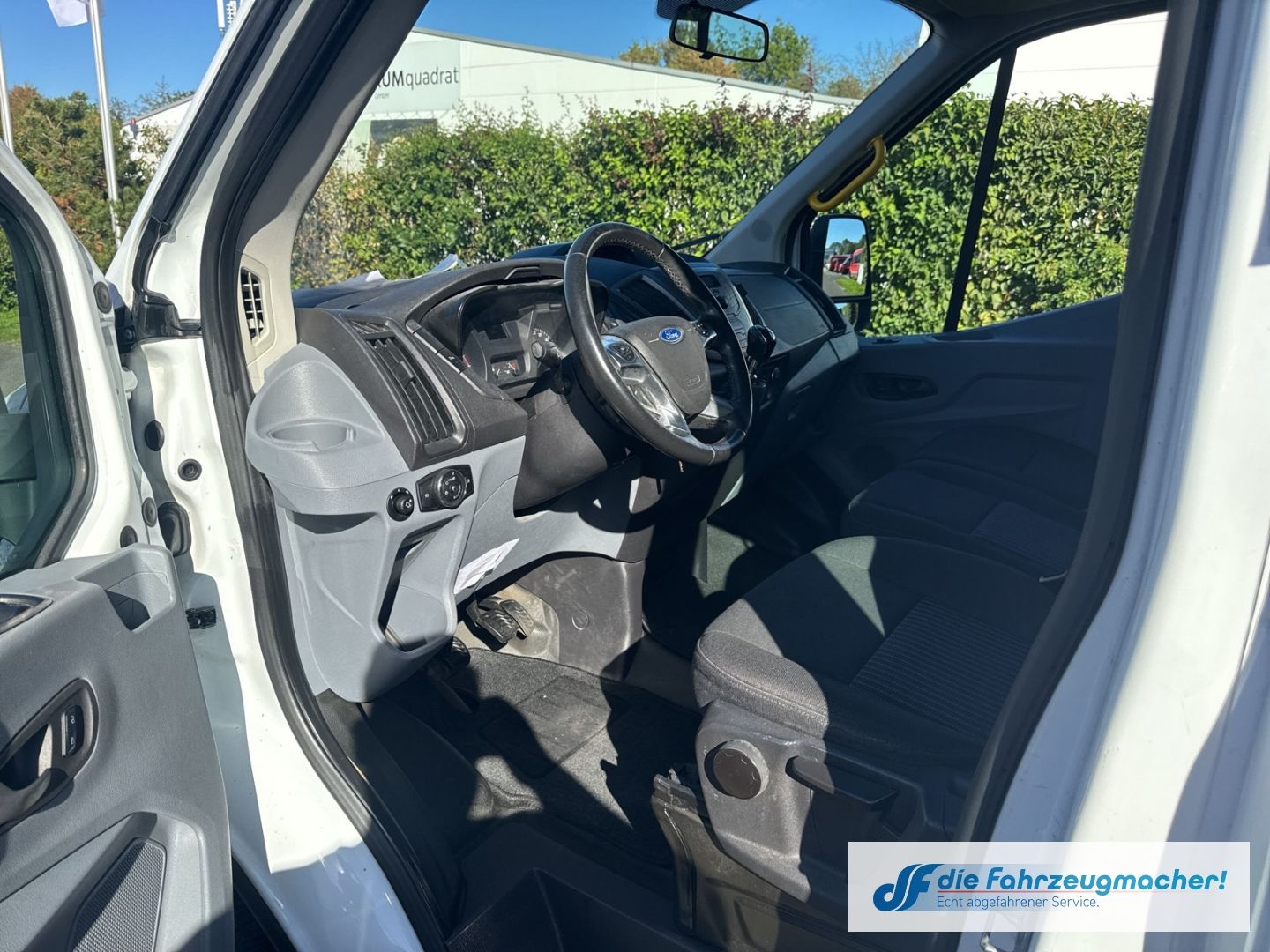 Fahrzeugabbildung Ford Transit Kombi 350 L3 Trend Temp *7206