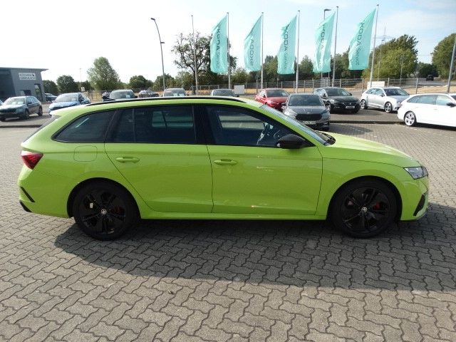 ŠKODA Octavia Octavia Combi 2.0 TDI DSG RS 4x4 – Bild 4 von 20