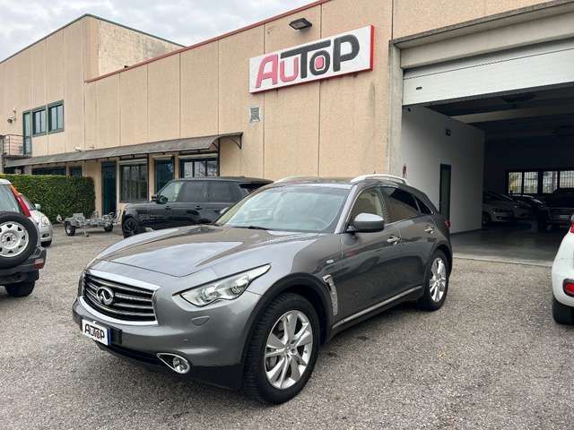 Infiniti QX70 3.0 diesel V6 AT GT Premium