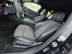 MERCEDES-BENZ E300 d 4Matic T-Modell Avantgarde Night MBUX AHK