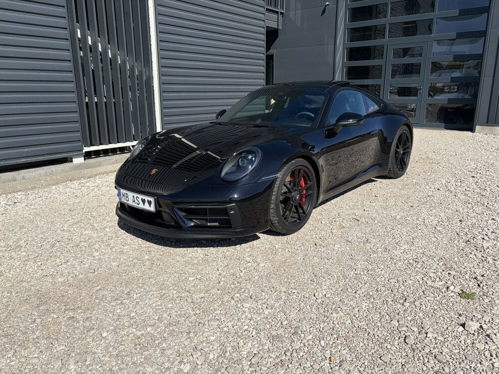 Porsche 992