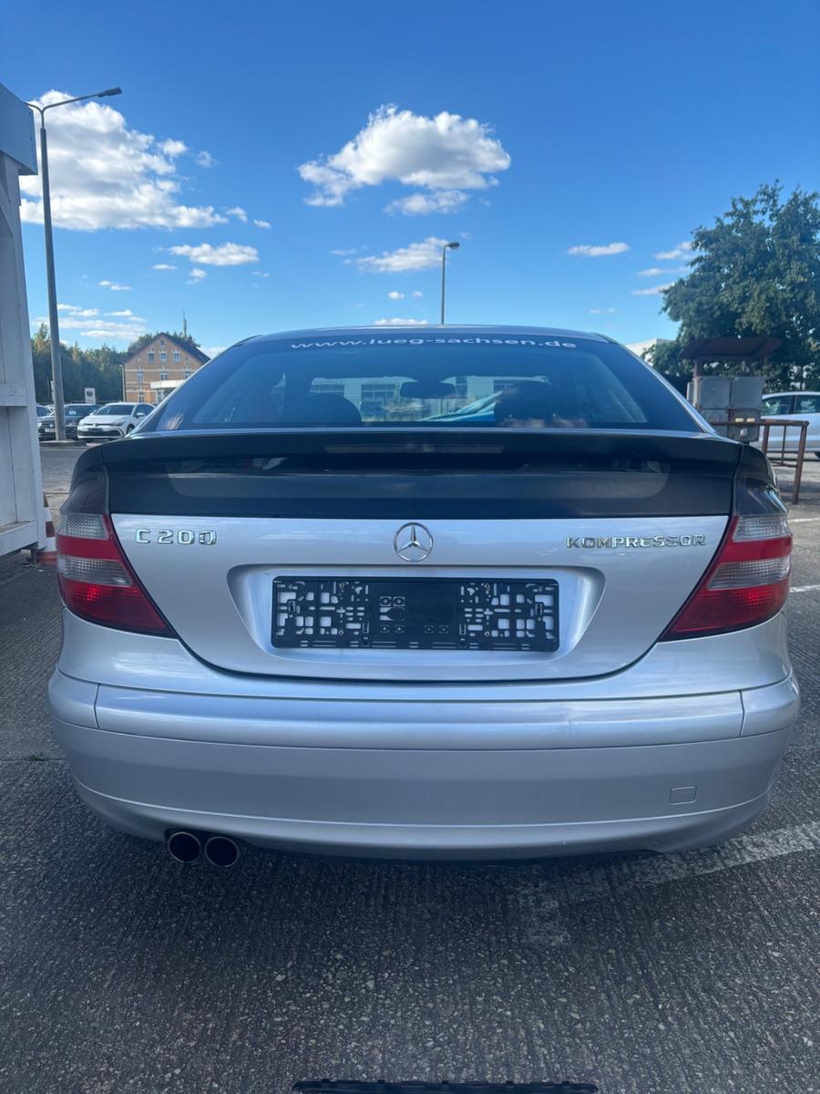Mercedes-Benz CLC 200