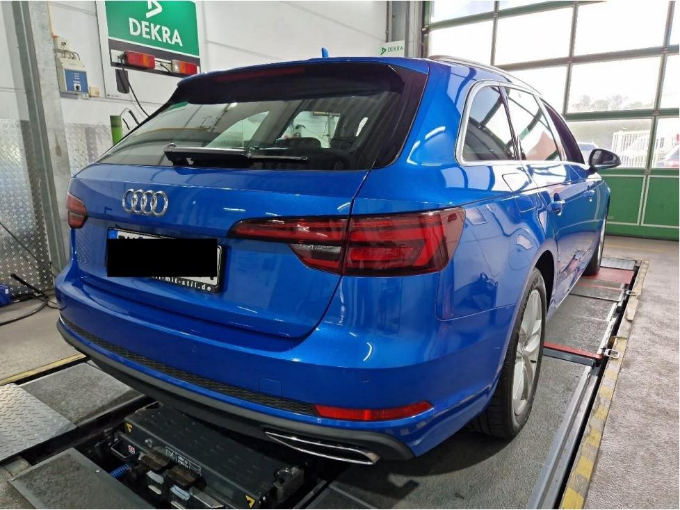 Audi A4 Avant 40 TDI S tronic Panoramadach,Anhängerku