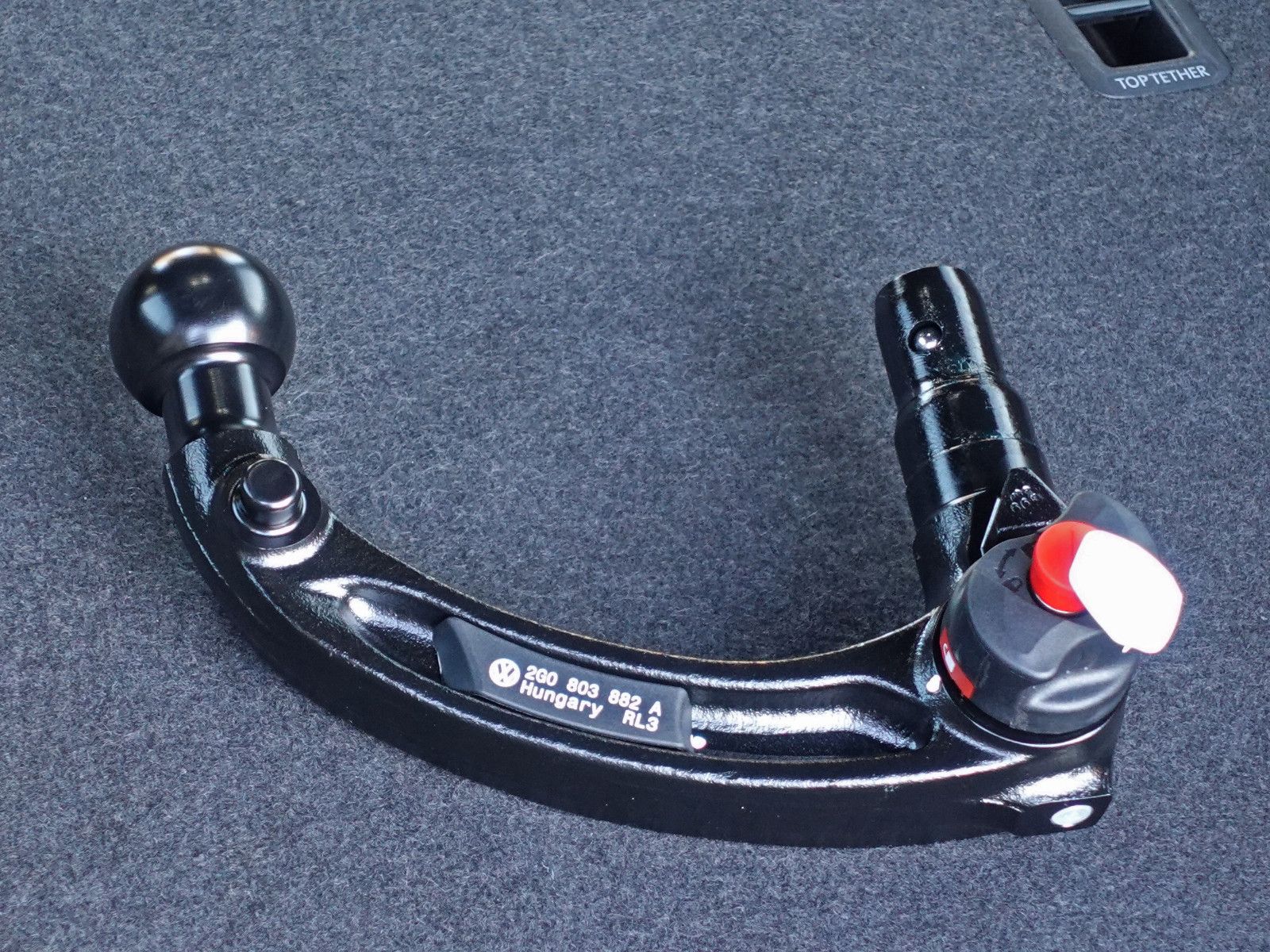 Fahrzeugabbildung Volkswagen T-Cross 1.5 TSI DSG R-Line AHK Matrix ACC RFK