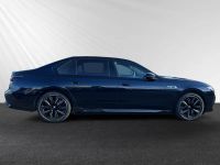 BMW M760 - Vorschau Bild 2
