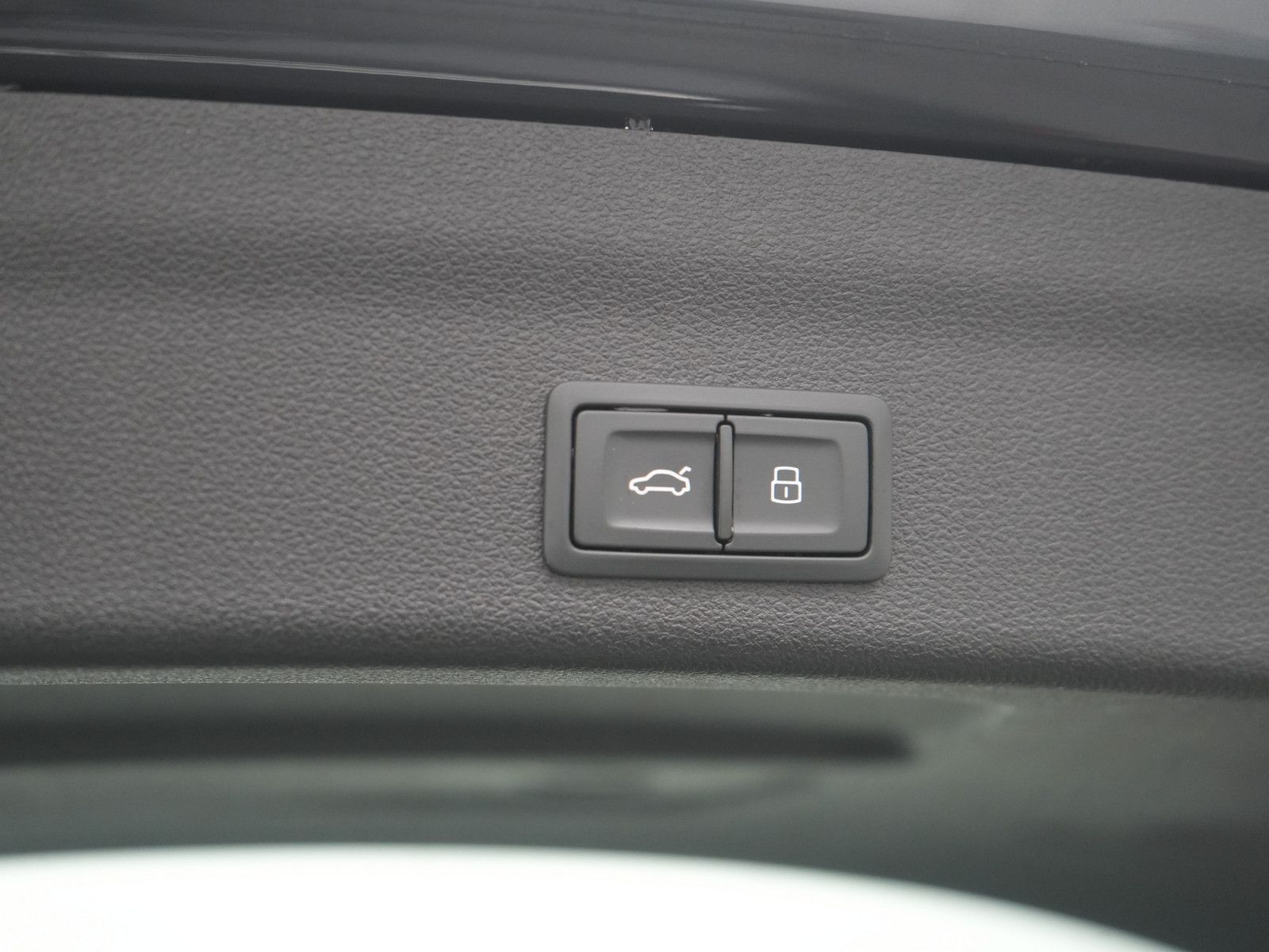 Audi A6 - Bild 12