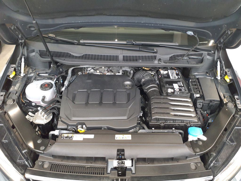 Volkswagen Touran Highline 2.0 TDI SCR Tempo*Nav*PDC*RFK*SH