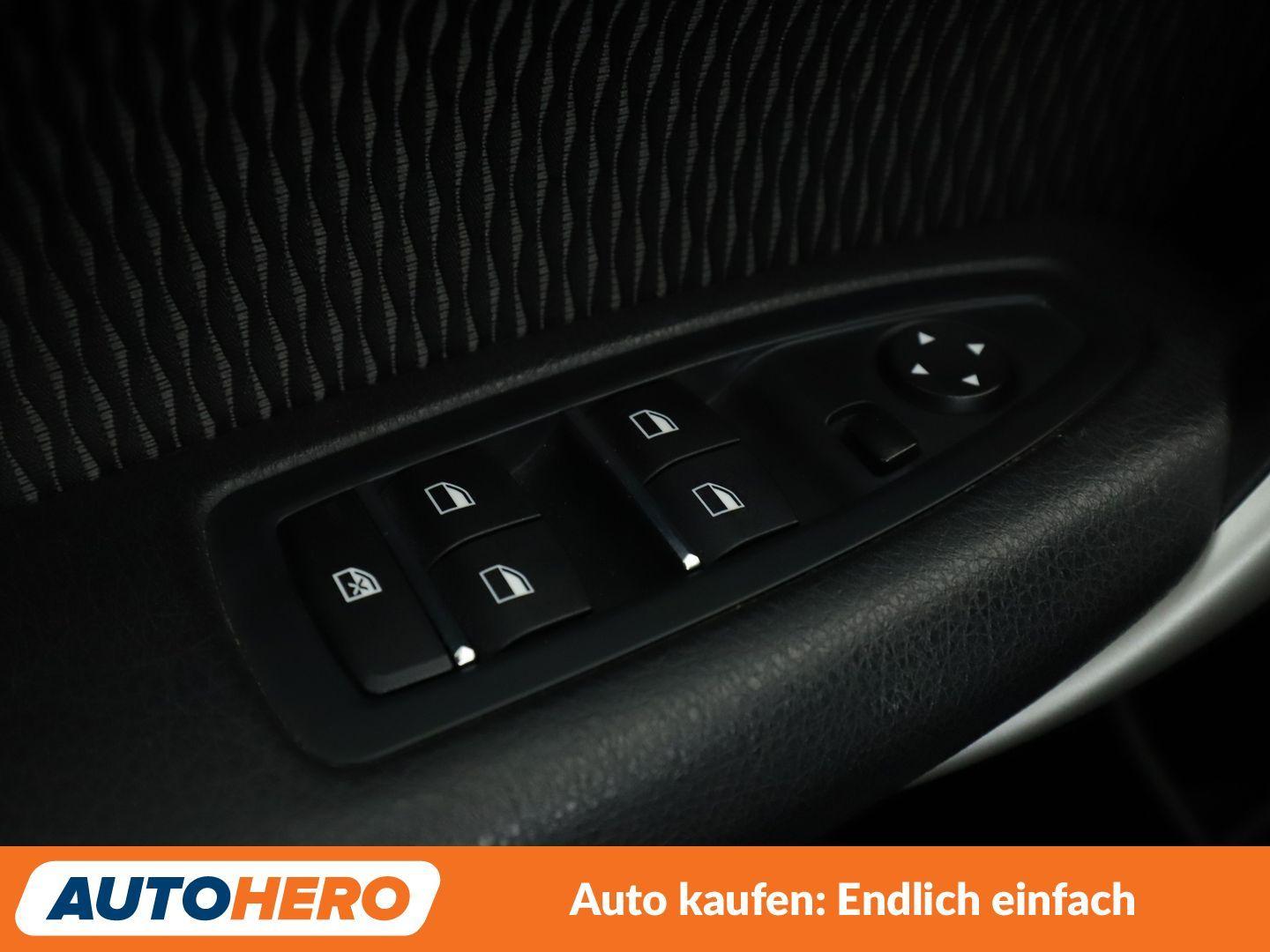 BMW 1er 118i Advantage*NAVI*TEMPO*PDC*SHZ*KLIMA*