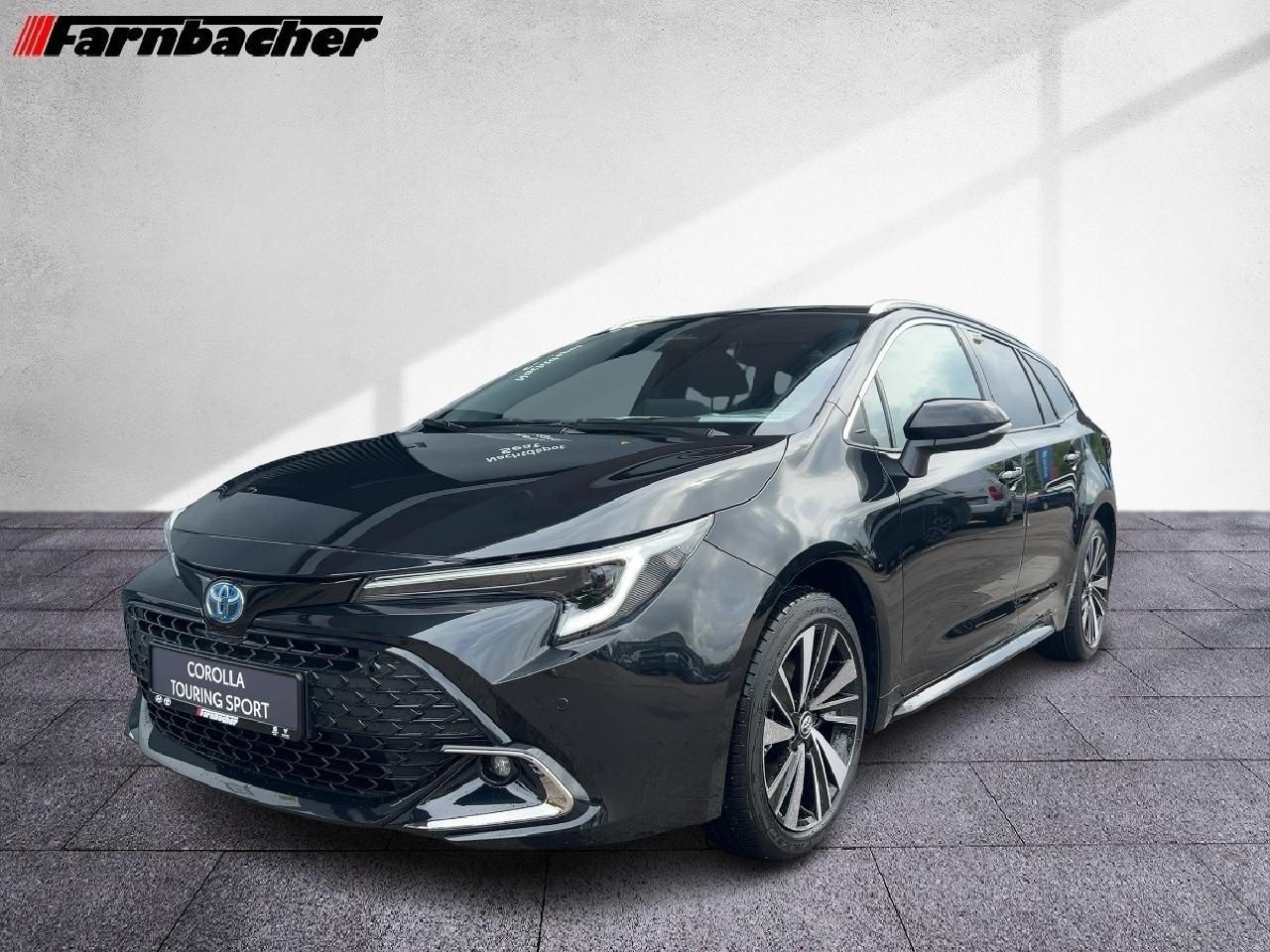 Fahrzeugabbildung Toyota Corolla TS 2,0 Hybrid Teamplayer + Technik-Paket