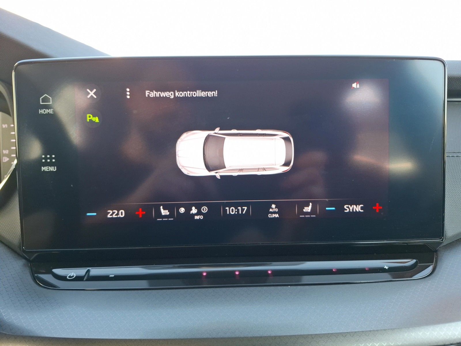Fahrzeugabbildung SKODA Octavia Combi TDI Ambition LED Navi ACC PDC SH