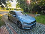 Volkswagen Passat Variant 2.0 TSI DSG BMT 4MOTION Highl... - Volkswagen Passat Variant: 4motion