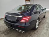 Mercedes-Benz E 200 Avantgarde AHK Kamera LED Sitzhz Metallic - gebrauchte Mercedes-Benz Limousine