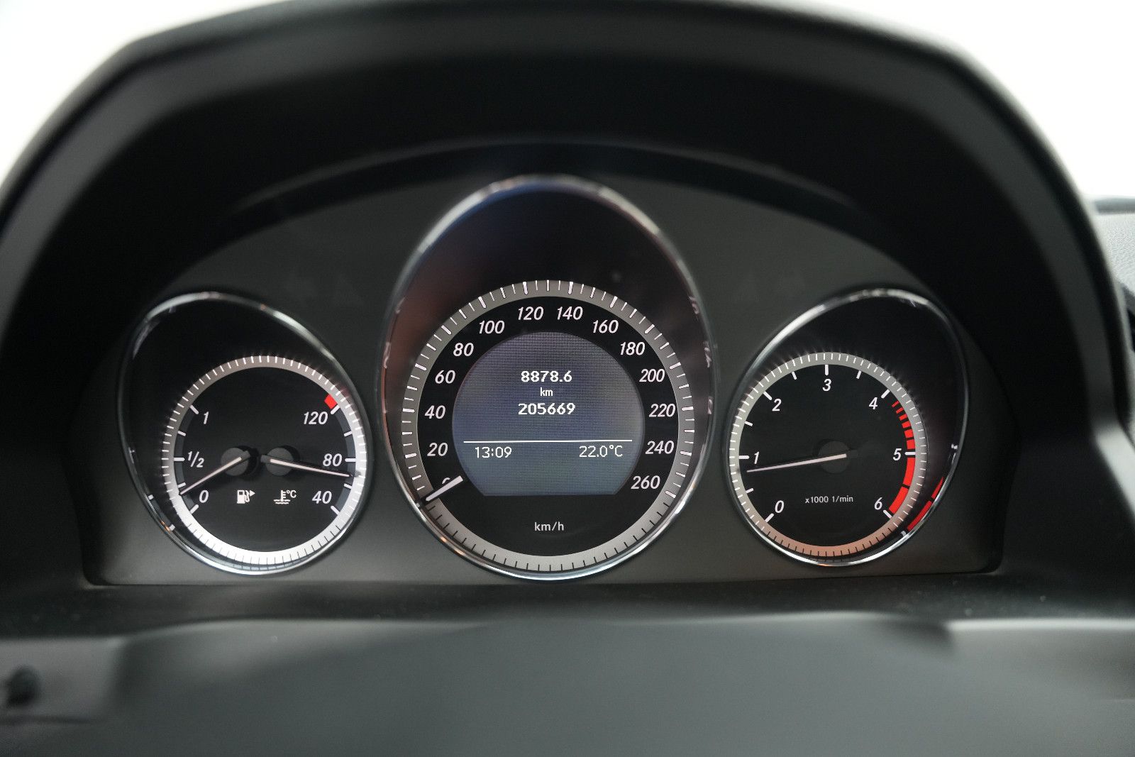 Fahrzeugabbildung Mercedes-Benz C 200 CDI BlueEfficiency/Limousine/TÜV/Xenon