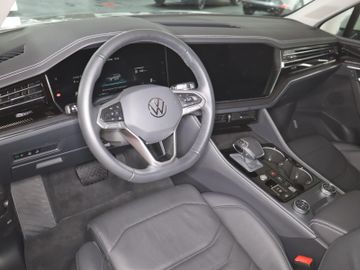 Volkswagen Touareg - 5