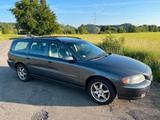Volvo v70 D5 gehobene Summum Ausstattung - Volvo V70 aus 2004