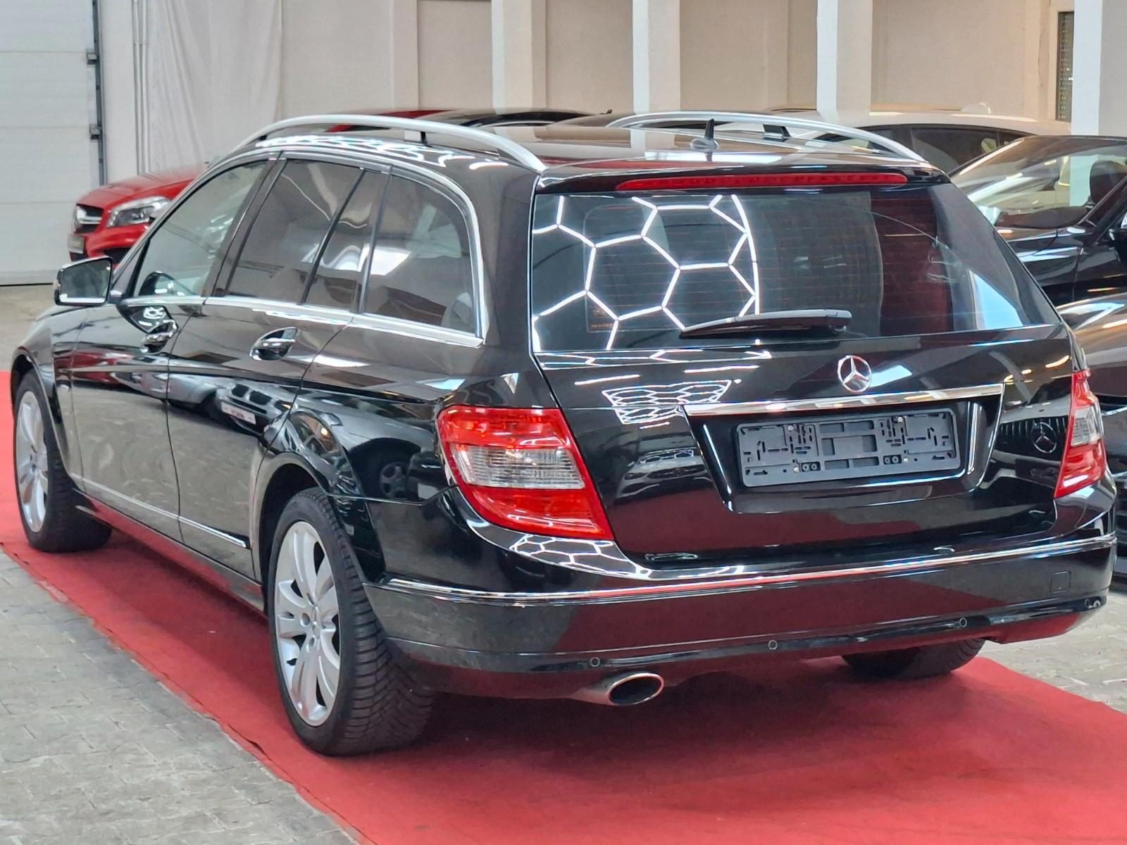 Mercedes-Benz C200 2008 — photo 7