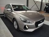 Hyundai i30 cw Kombi Select *Tempomat*LED-Tagfahrlicht* - Hyundai i30 Select mit Benzin-Antrieb