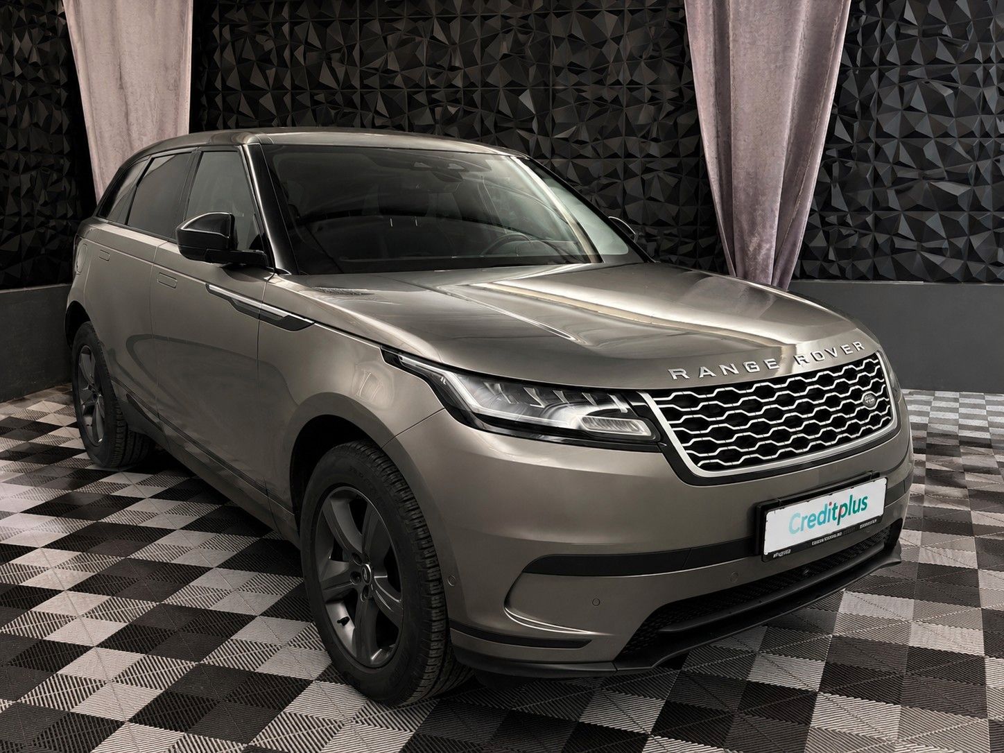 Land Rover Range Rover Velar Hybrid Navi Teilleder Kamera foto 1