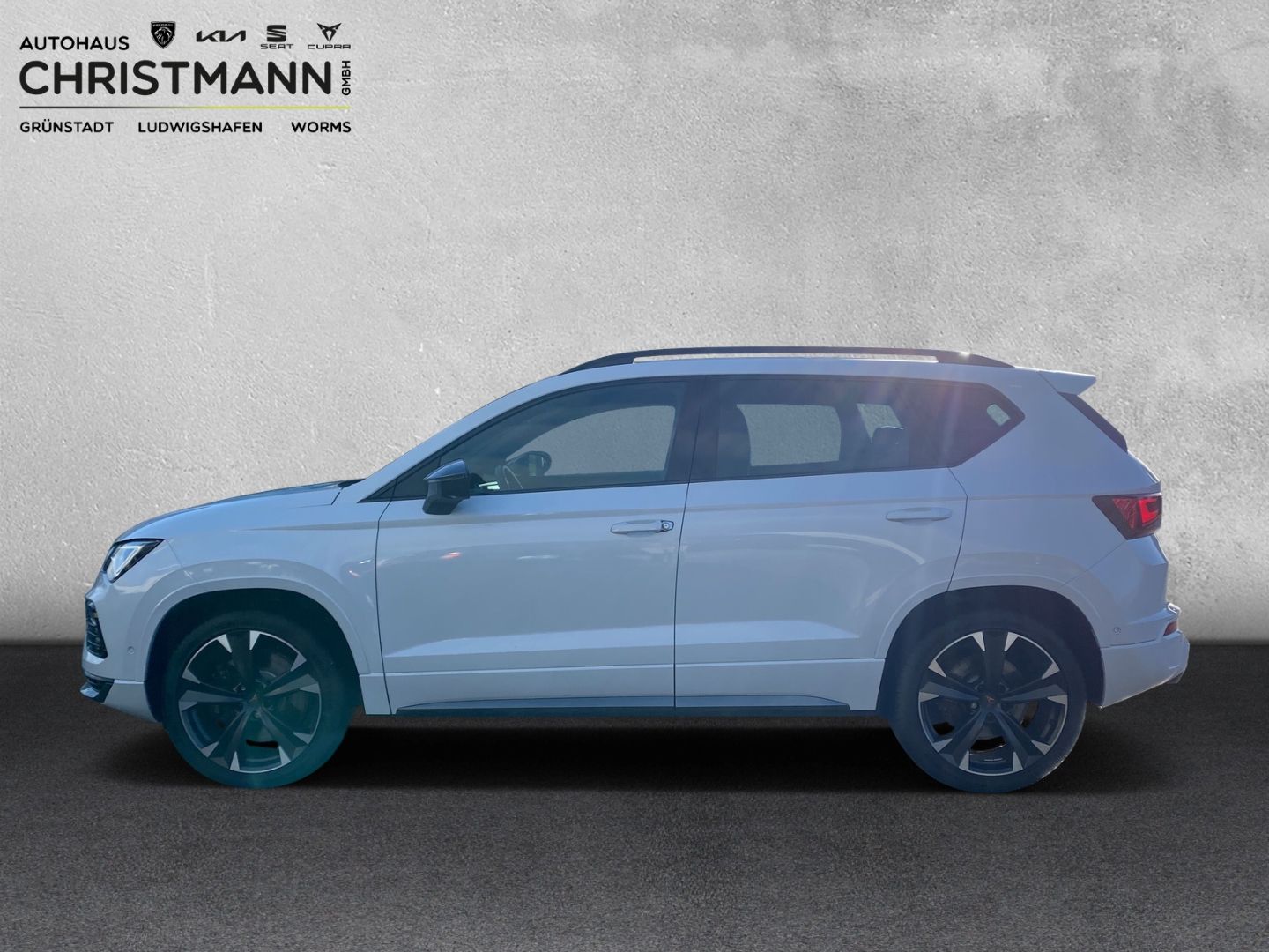 Fahrzeugabbildung CUPRA Ateca Basis 4Drive 2.0 TSI *Elektisches Schiebed