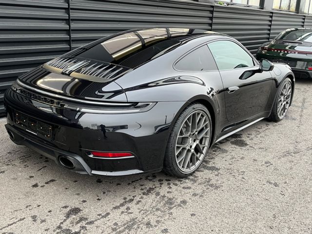 Porsche 911-992 CARRERA FACELIFT-SPORTDESIGN-NP:170.000