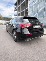 Mercedes-Benz A 220 4MATIC AMG Line | Automatik | MULTIB | AHK - schwarze Mercedes-Benz A 220