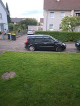 Renault Scenic 2 - Renault Scenic aus 2007 mit Diesel-Antrieb