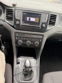 Volkswagen Golf - 12